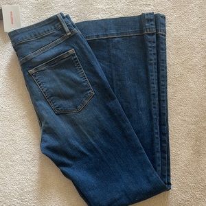 BNWT good American flare denim